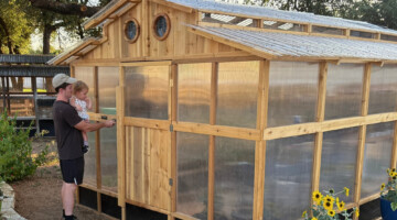Featured Photo Heritage Greenhouse Model 90