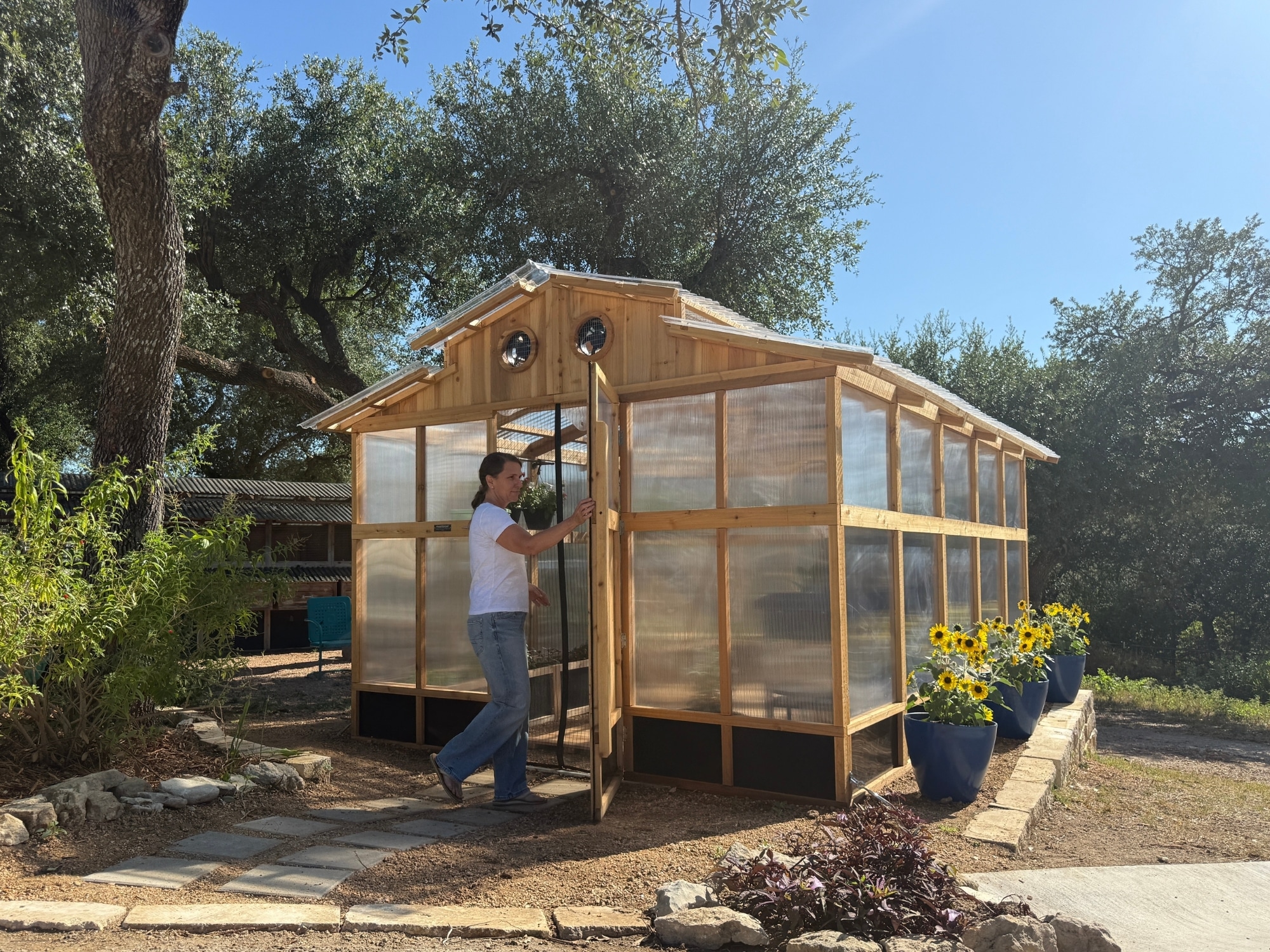 Front View with Person - Heritage Model 150